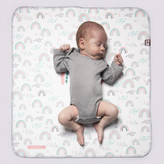 زیرانداز تعویض نوزاد طرح رنگین کمان دیروحه ضدآب و قابل شستشو